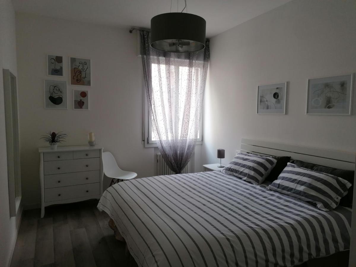 Angela Guest House In Centro Storico Conegliano Luaran gambar