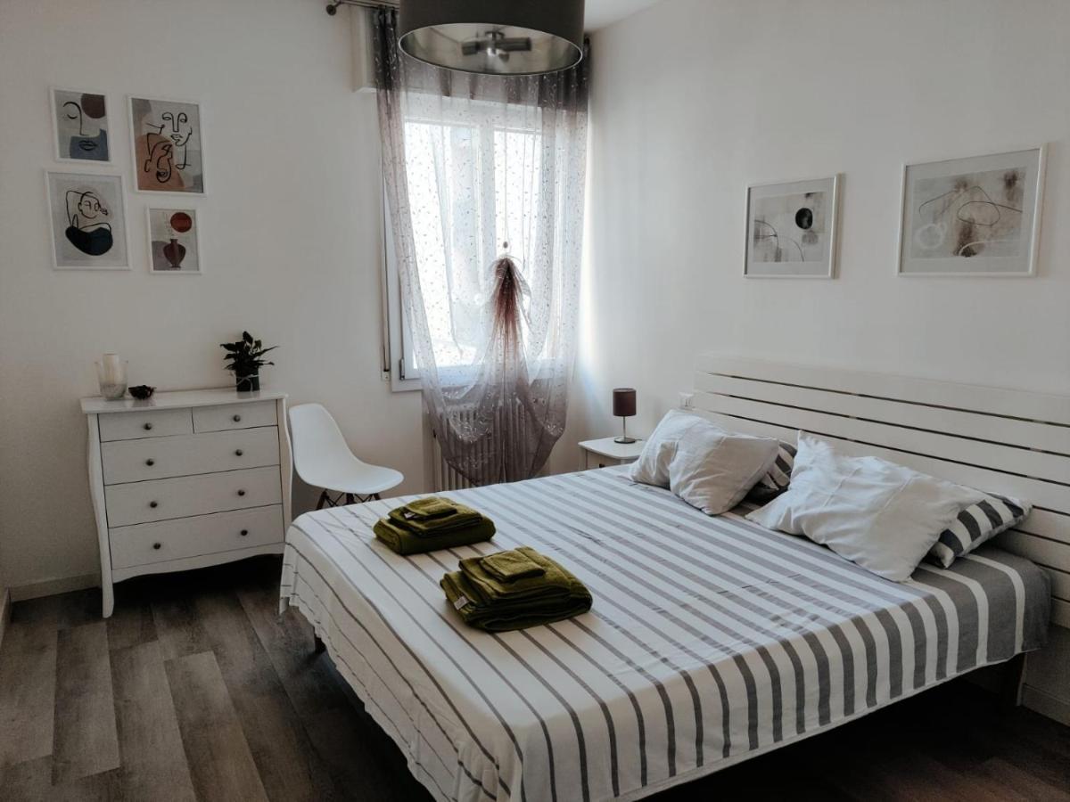 Angela Guest House In Centro Storico Conegliano Luaran gambar